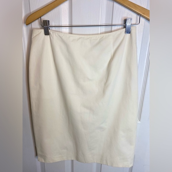 Eccoci Cream Cotton Lined Skirt - Picture 10 of 10